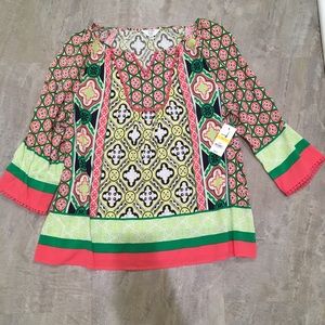 ⚡️⚡️NWT! Crown & Ivy Top⚡️⚡️